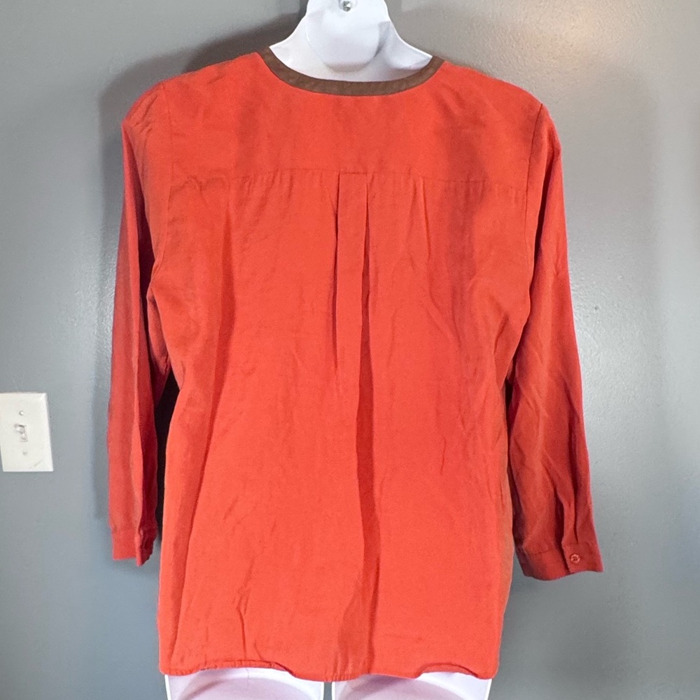 Chico’s Rust Orange Button-Front Blouse Brown Tri… - image 8